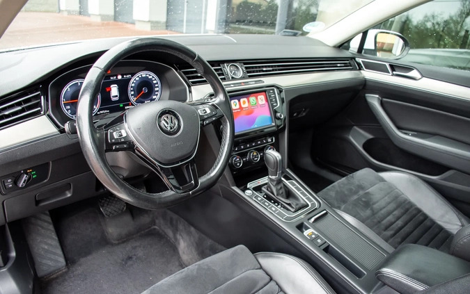 Volkswagen Passat cena 59900 przebieg: 329300, rok produkcji 2015 z Łódź małe 781